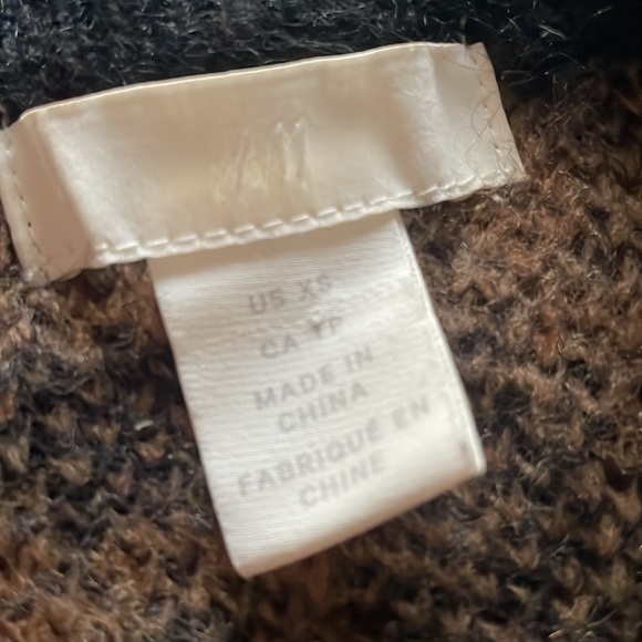 H&M Cardigan - Picture 3 of 3
